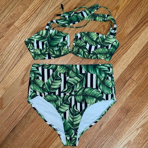 Red Carter Fern Print Bikini - Picture 3 of 5